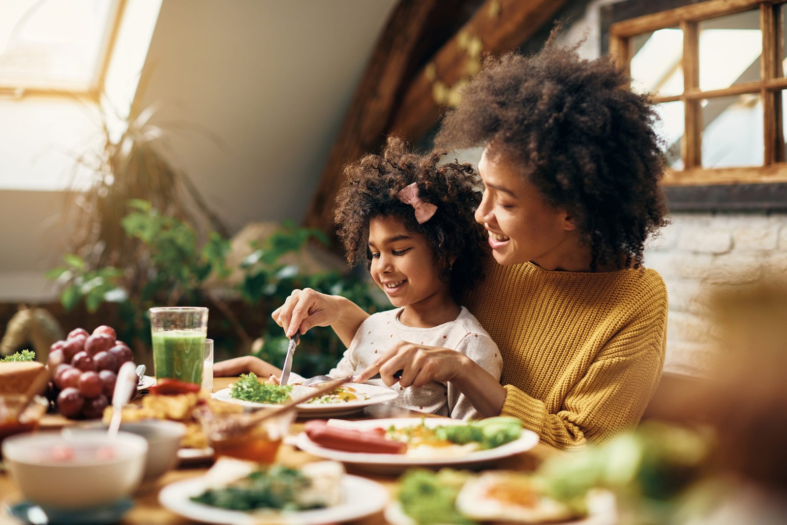 Bons Hábitos Alimentares em Família: Como Nossa Rotina Impacta nos Transtornos Alimentares